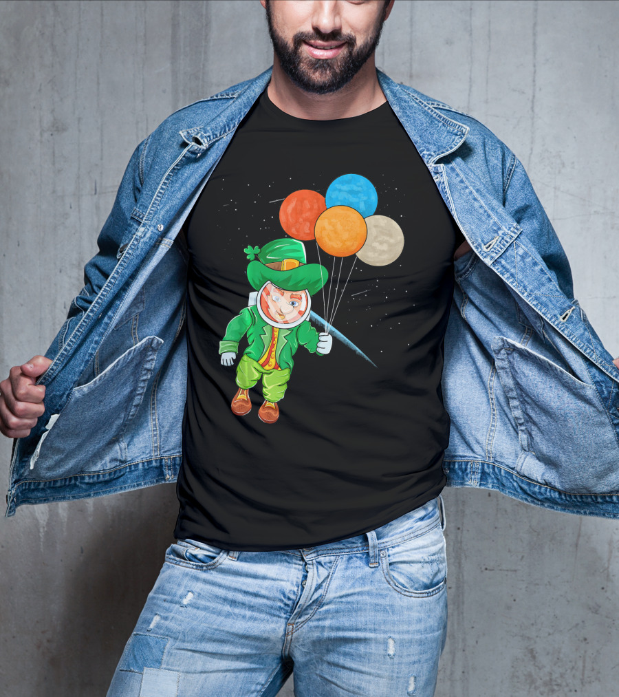 Leprechaun In Space St Patrick's Day Astronaut With Colorful Balloons T-Shirt
