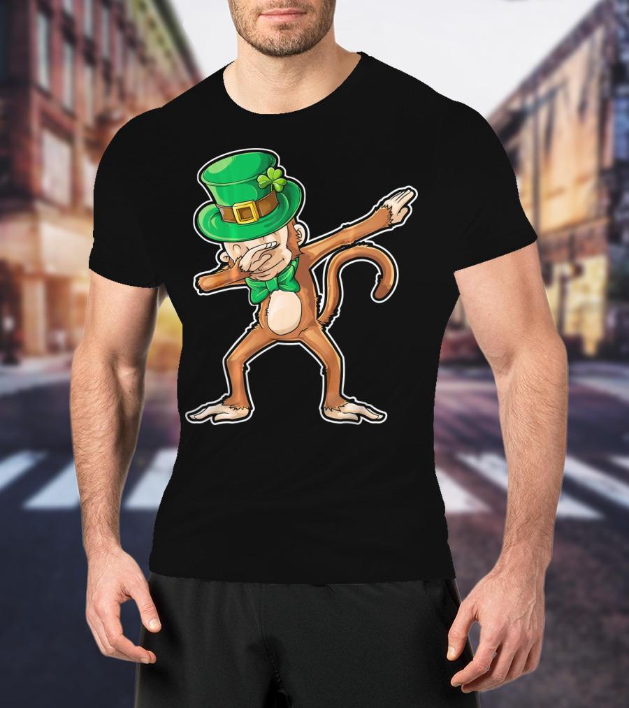 Dabbing Monkey St. Patrick's Day Leprechaun Hat Green Bow Tie T-Shirt