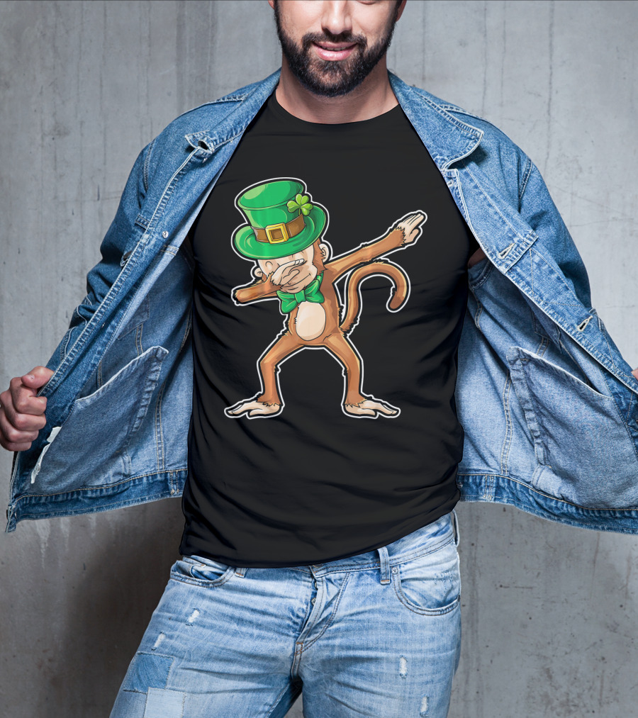 Dabbing Monkey St. Patrick's Day Leprechaun Hat Green Bow Tie T-Shirt