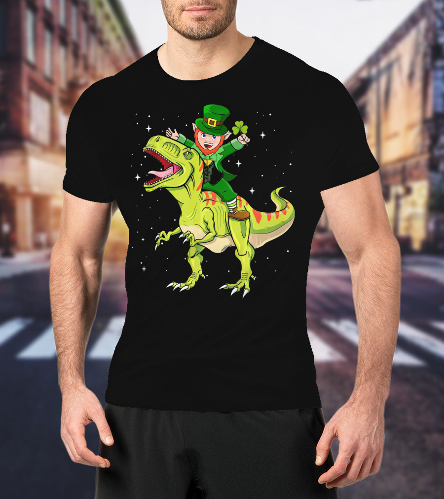 St Patricks Day Leprechaun Riding T Rex Dinosaur With Shamrock T-Shirt