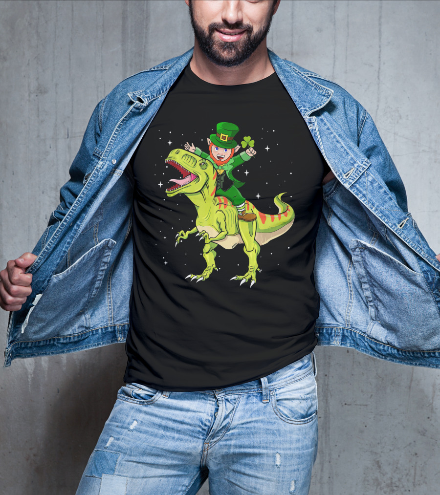 St Patricks Day Leprechaun Riding T Rex Dinosaur With Shamrock T-Shirt