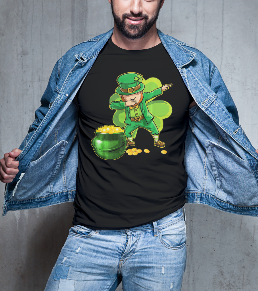 Dabbing Leprechaun Pot Of Gold Shamrock Dance T-Shirt