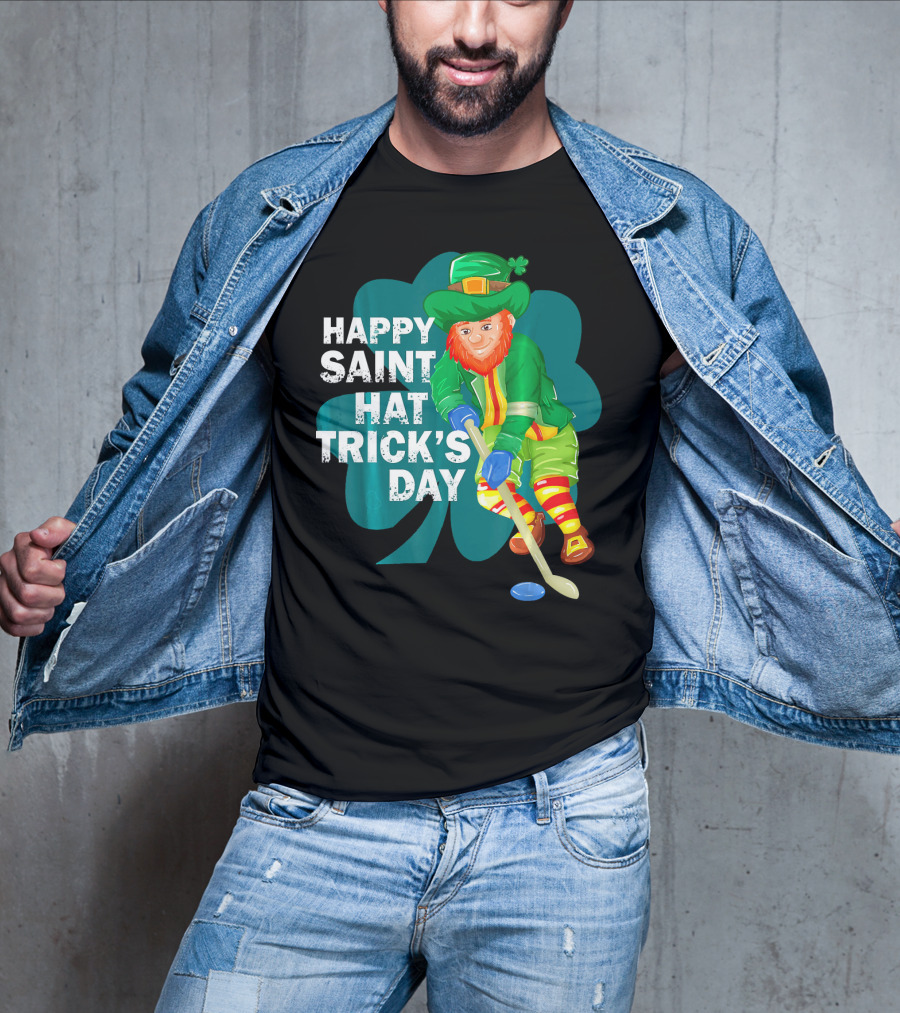 Happy Saint Hat Trick's Day Leprechaun Hockey Player Shamrock Ice T-Shirt