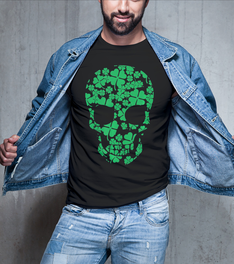 Saint Patricks Day Shamrocks Skull T-Shirt