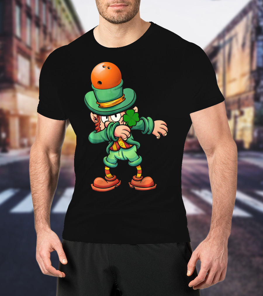 Dabbing Leprechaun Wearing Bowling Ball Hat Holding Shamrock T-Shirt
