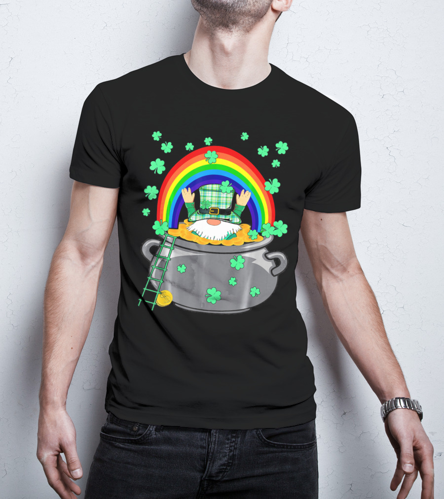 Cute Leprechaun Trap Funny Pot Of Gold With Rainbow And Shamrocks T-Shirt