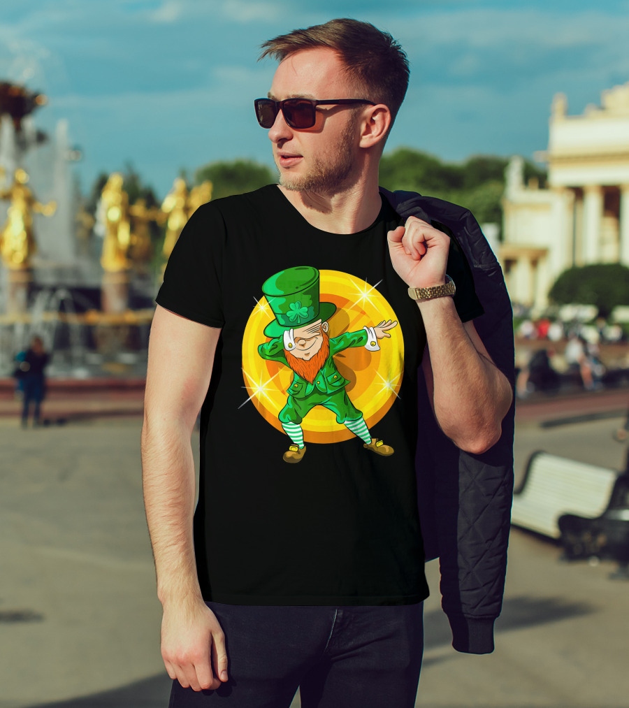 Dabbing Leprechaun With Gold Coin St Pat T-Shirt