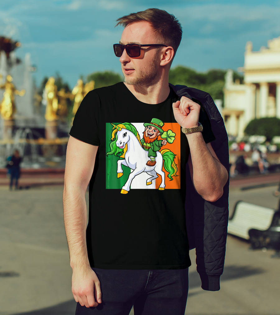 Leprechaun Riding Unicorn Irish Flag St Patricks Day T-Shirt