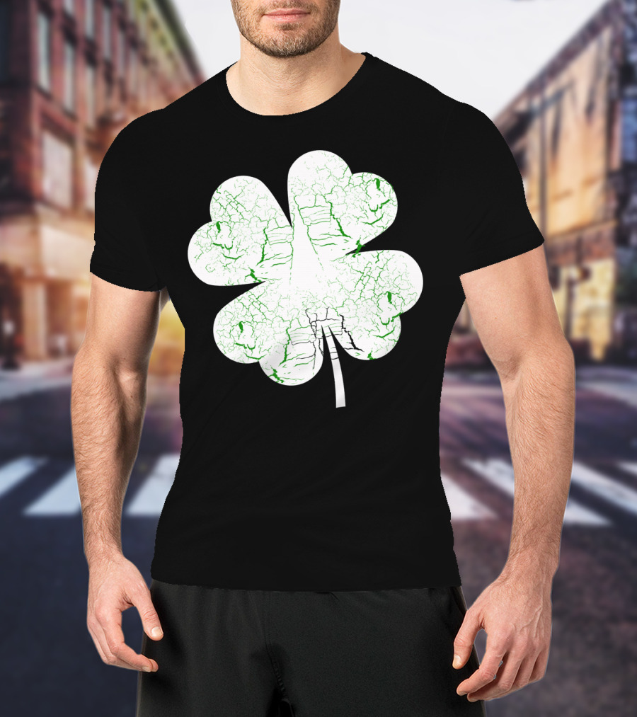 Distressed Green Textured Four Leaf Clover Luck T-Shirt