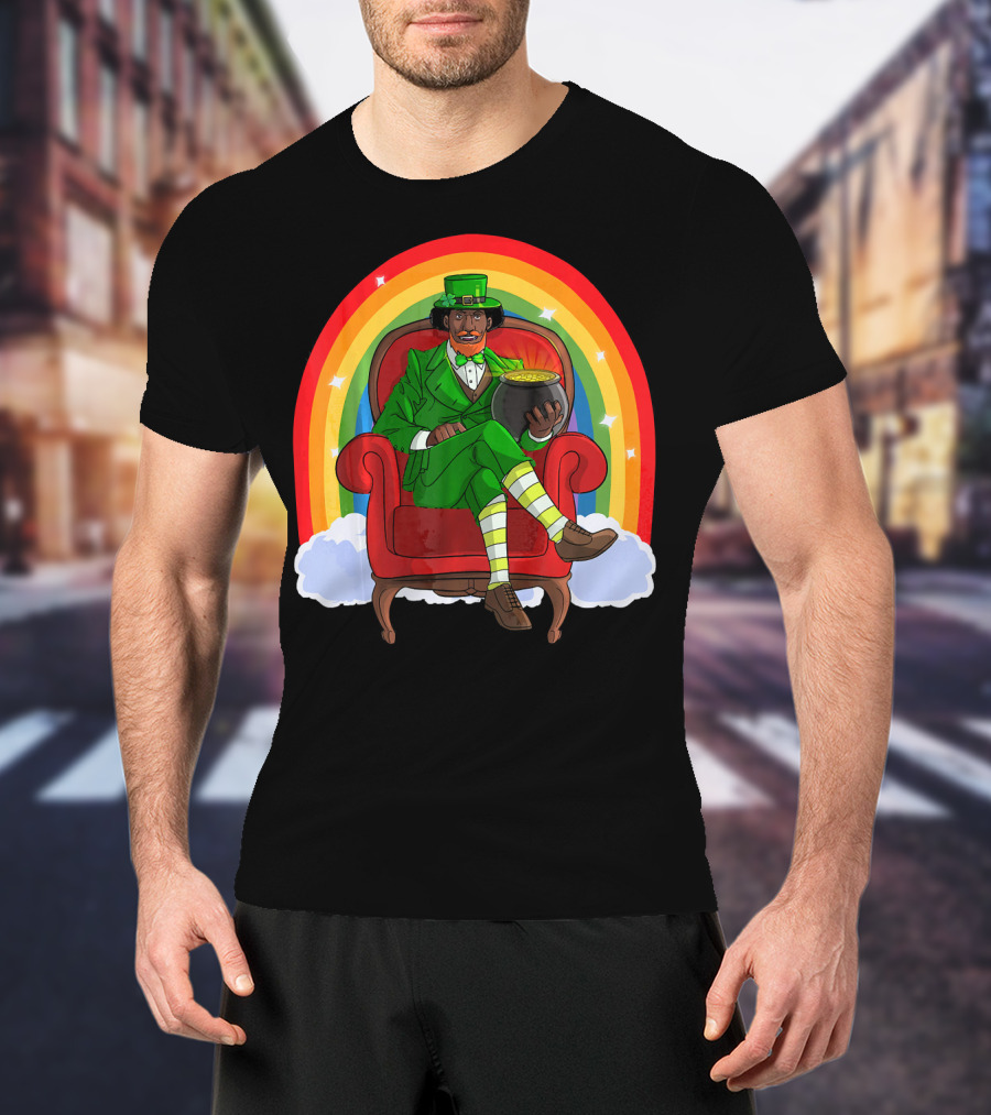 African American Leprechaun With Pot Of Gold And Rainbow St. Patricks T-Shirt