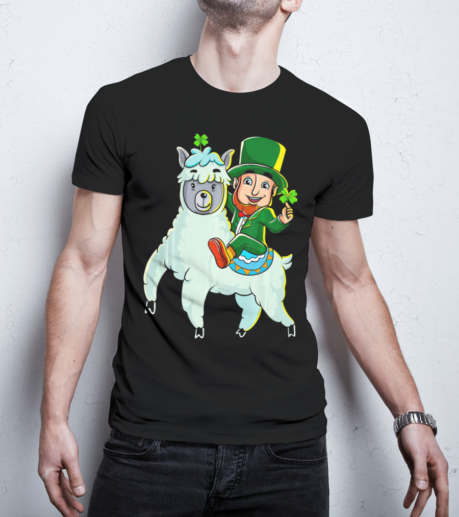 Leprechaun Riding Llama Clover Hat Green Suit Cartoon T-Shirt