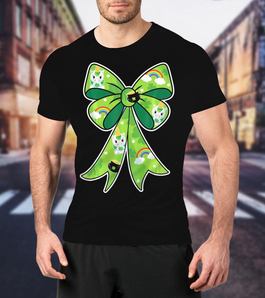 Girls St Patrick's Day Unicorn Bow With Rainbows And Shamrocks T-Shirt