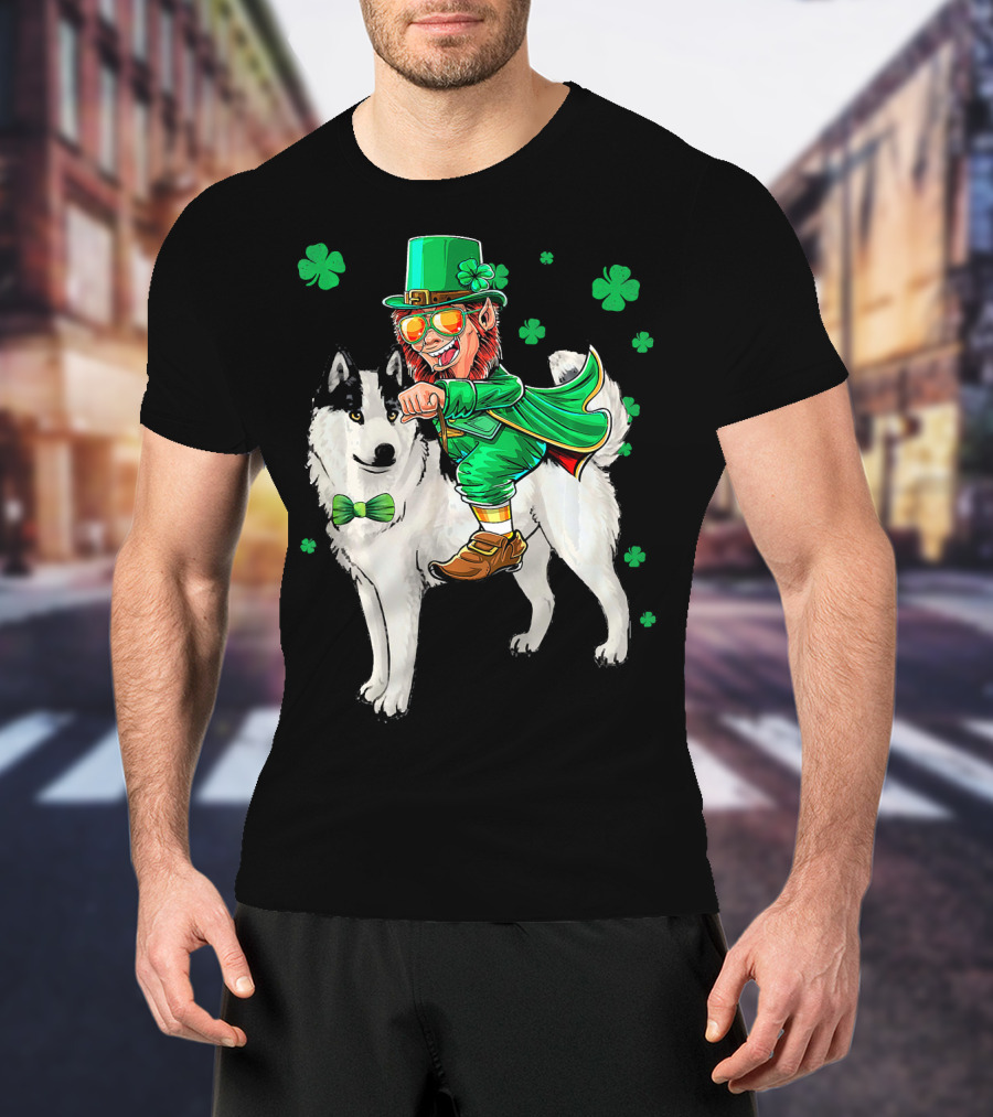 Leprechaun Riding Siberian Husky With Shamrock Bow Tie And Clover Background T-Shirt