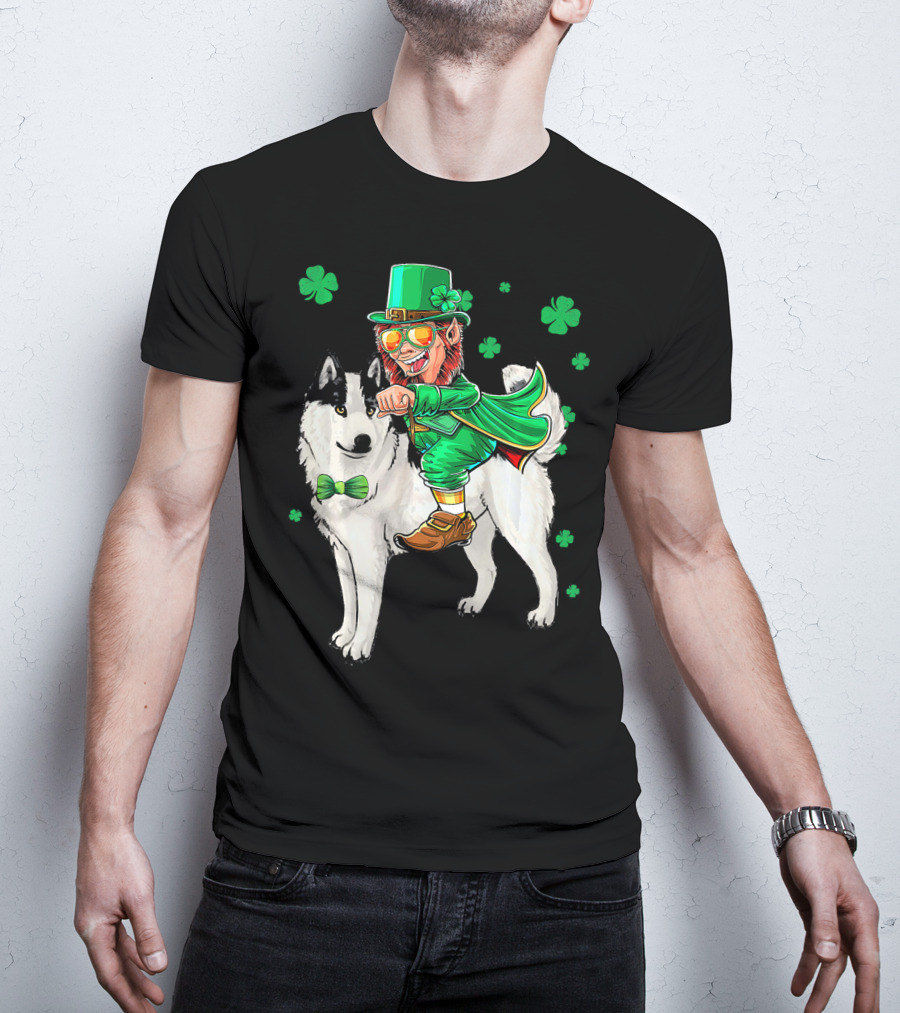 Leprechaun Riding Siberian Husky With Shamrock Bow Tie And Clover Background T-Shirt