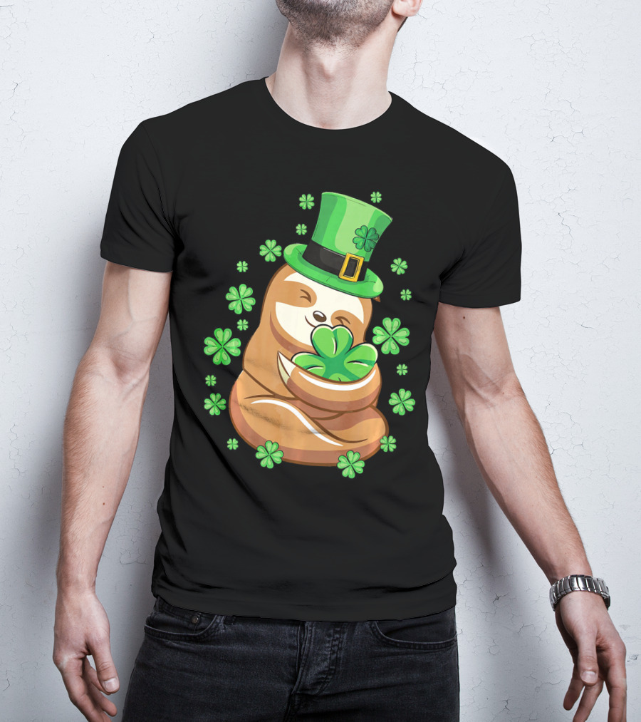 Lucky Sloth St Patricks Day Leprechaun With Shamrocks And Green Hat T-Shirt