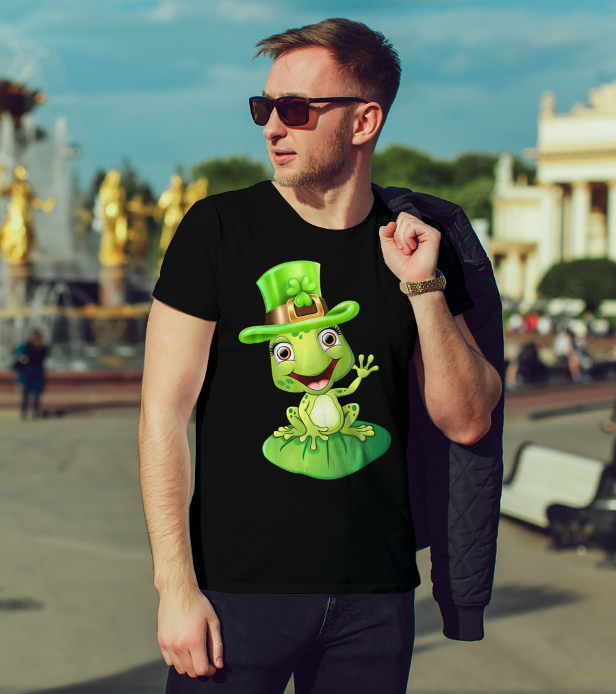 St. Patrick's Day Cute Frog In Green Hat T-Shirt
