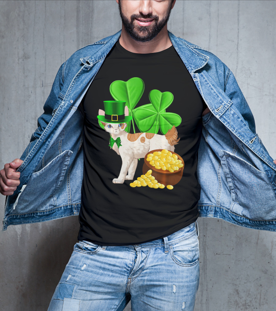 Japanese Bobtail Cat St Patricks Day Lucky Coins Shamrocks Leprechaun Hat T-Shirt