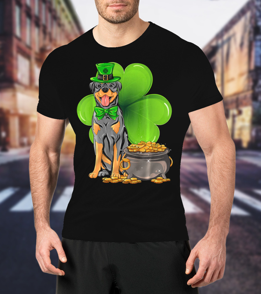 Rottweiler St Patricks Day Leprechaun With Shamrock And Gold Coins T-Shirt