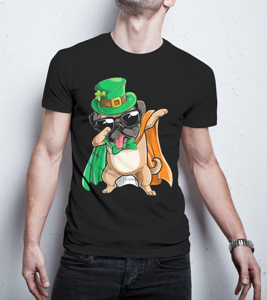 Dabbing Pug St Patrick's Day Leprechaun Hat Cape T-Shirt
