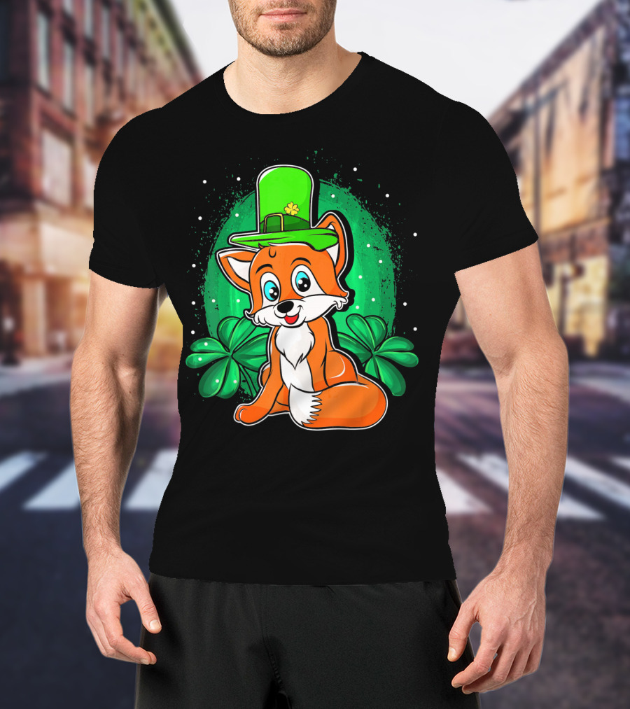 Four Leaf Clover Hat Fox Saint Patrick's Day T-Shirt