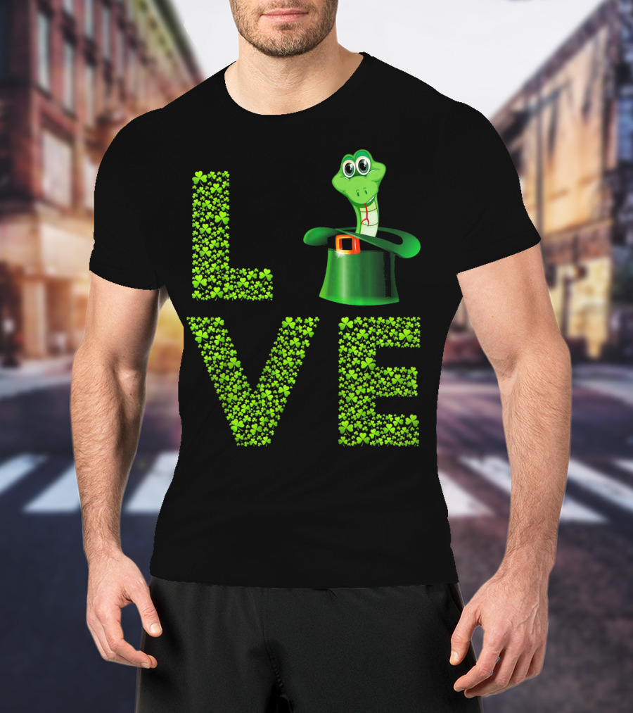 Love Snake St Patricks Day Shamrock Hat T-Shirt