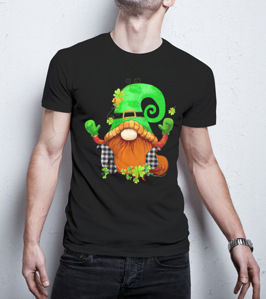 St. Patricks Day Leprechaun Gnome With Shamrock And Green Hat T-Shirt