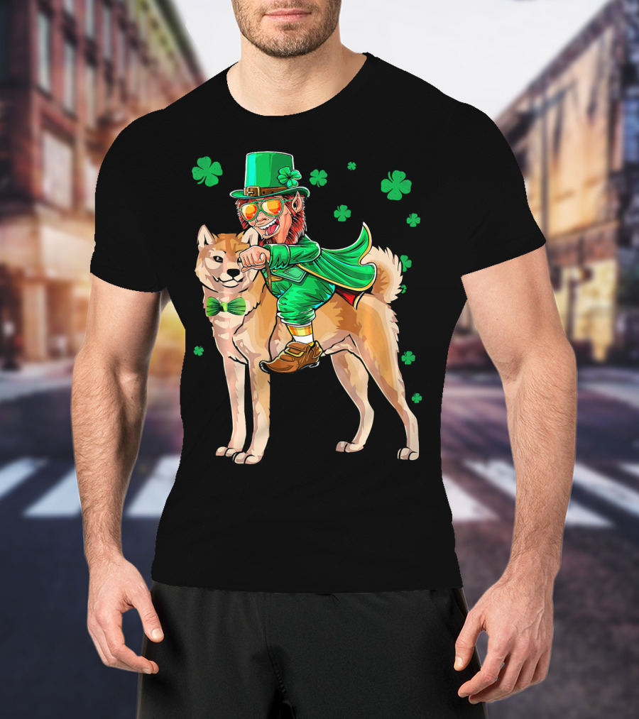 Leprechaun Akita Shamrock St. Patricks Day T-Shirt