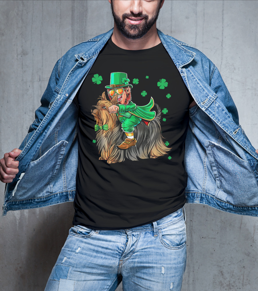Leprechaun Riding Silky Terrier Shamrock St Patrick's Day T-Shirt