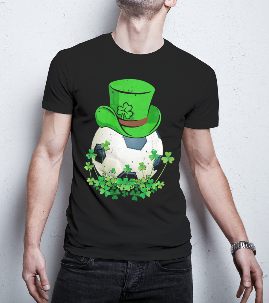 Shamrock Soccer Ball With Leprechaun Hat St Patricks Day T-Shirt