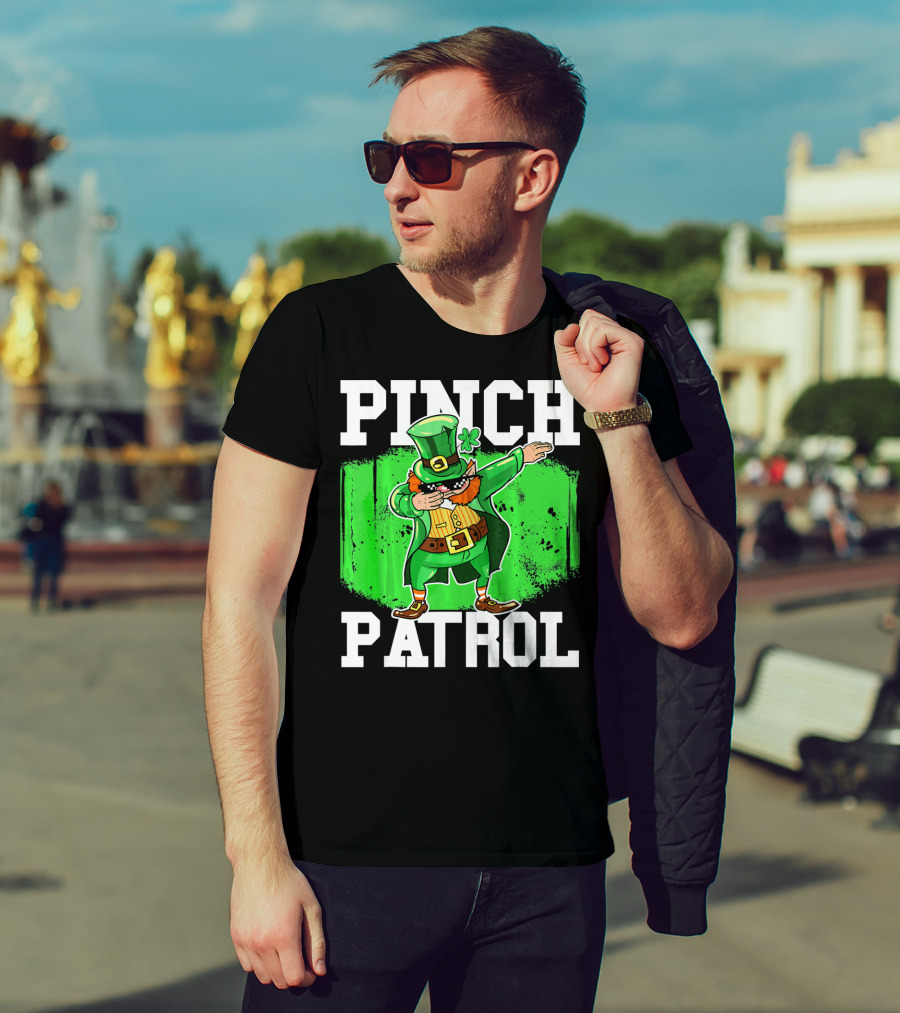 Pinch Patrol St Patrick Dabbing Leprechaun T-Shirt