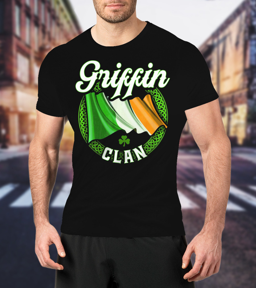 Griffin Clan Irish Flag Surname Ireland Celtic Heritage T-Shirt