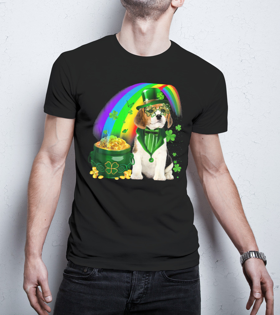 Beagle Dog Rainbow Leprechaun Hat Shamrock Coin Pot T-Shirt