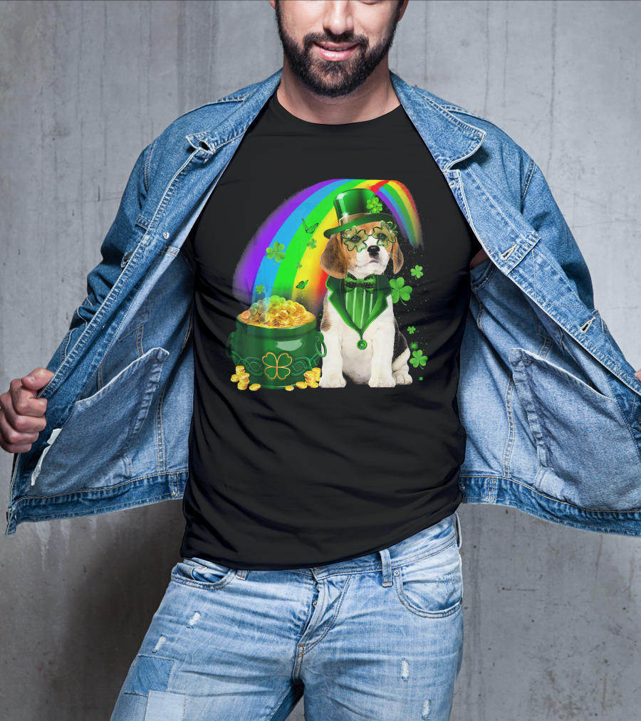 Beagle Dog Rainbow Leprechaun Hat Shamrock Coin Pot T-Shirt