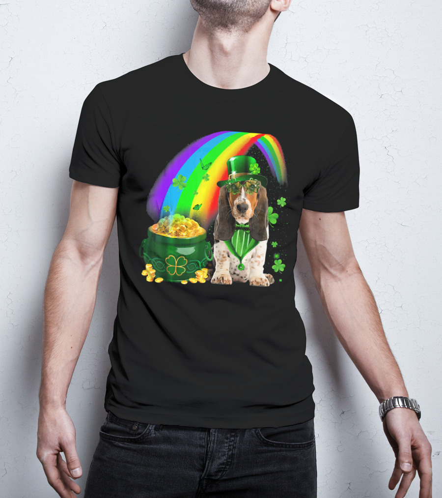 Basset Hound With Leprechaun Hat Rainbow And Pot Of Gold T-Shirt