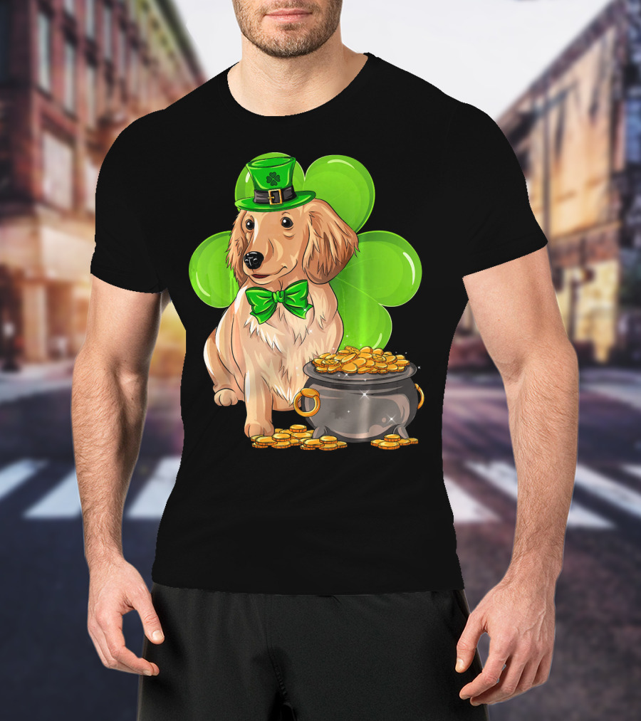 Miniature Dachshund St Patricks Day Leprechaun With Shamrock And Pot Of Gold T-Shirt