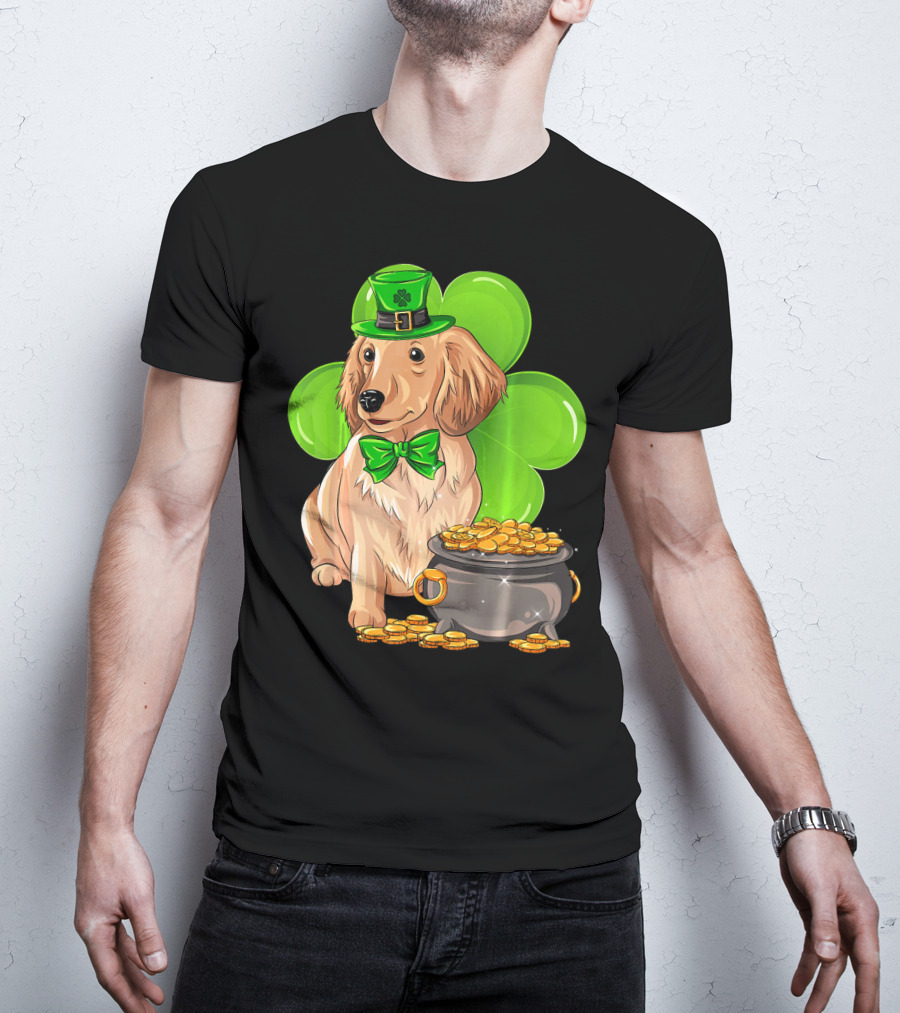 Miniature Dachshund St Patricks Day Leprechaun With Shamrock And Pot Of Gold T-Shirt