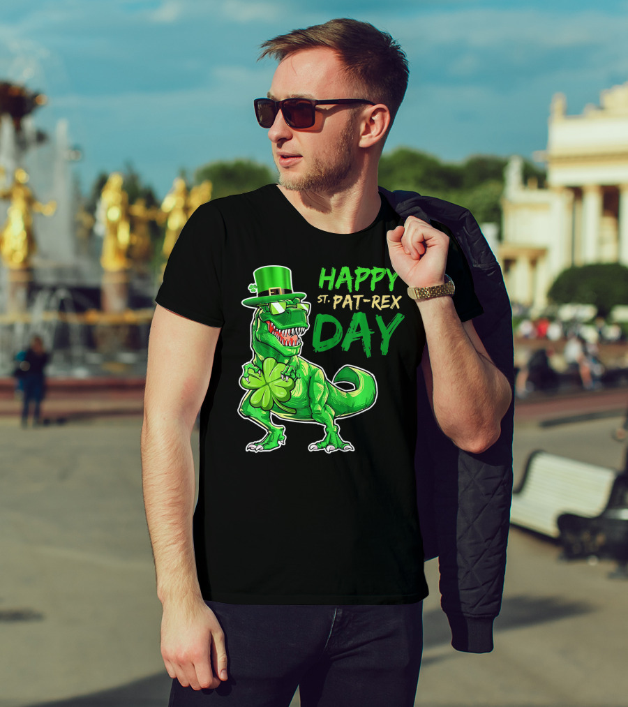 Happy St Pat Rex Day Saint Patricks Day Dinosaur With Shamrock And Green Hat T-Shirt