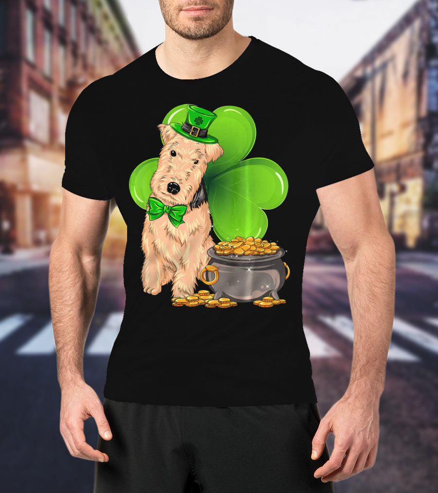 Lakeland Terrier St Patricks Day Leprechaun Hat Shamrock Pot Of Gold T-Shirt