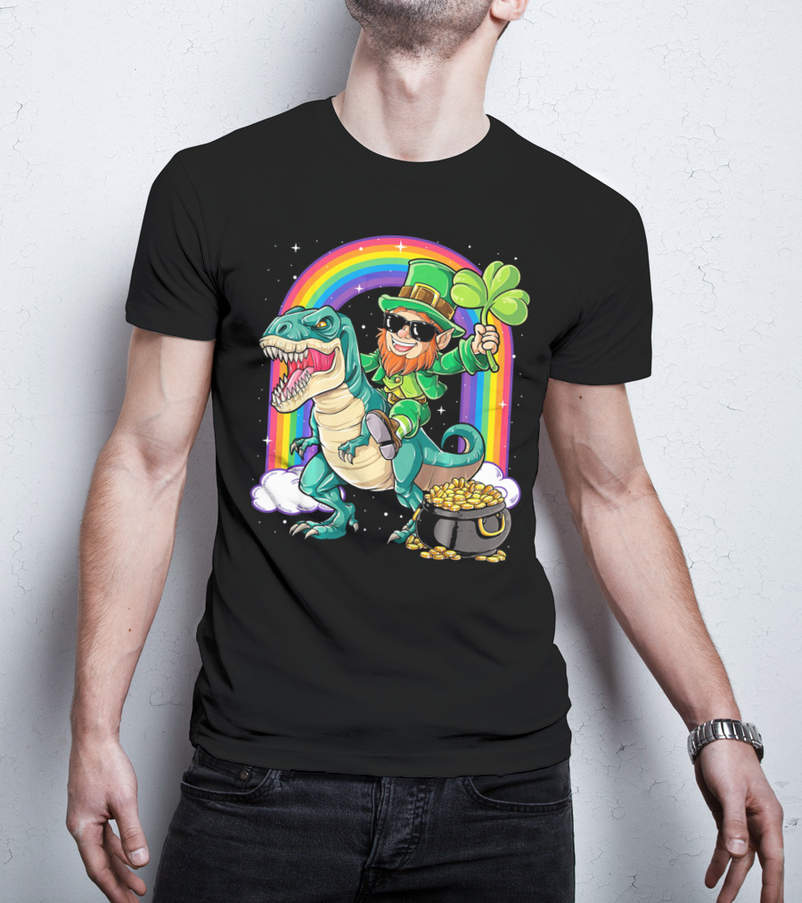Leprechaun Riding Dinosaur T-Rex Shamrock Rainbow Pot Of Gold St Pat's Day T-Shirt