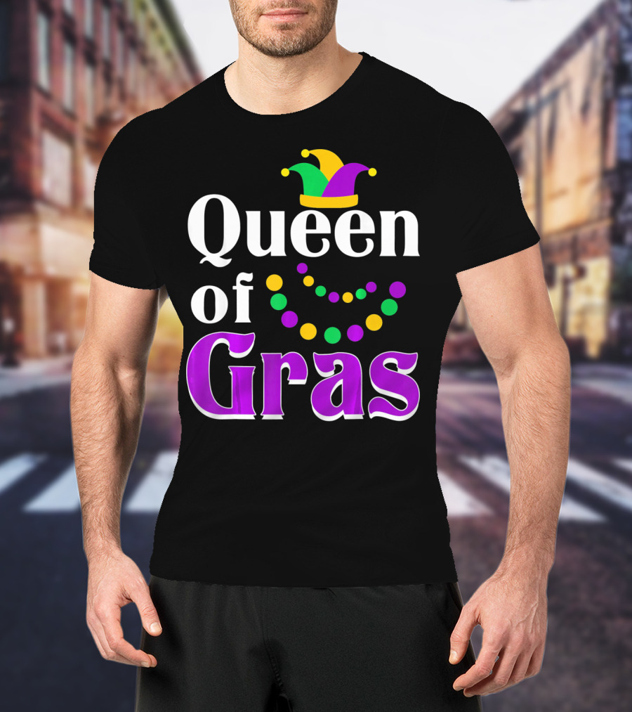 Queen Of Gras Funny Mardi Gras Beads And Jester Hat T-Shirt