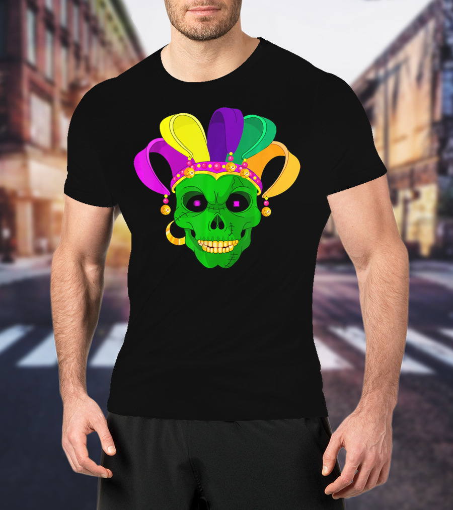 Skull Face Green Jester Hat Mardi Gras T-Shirt