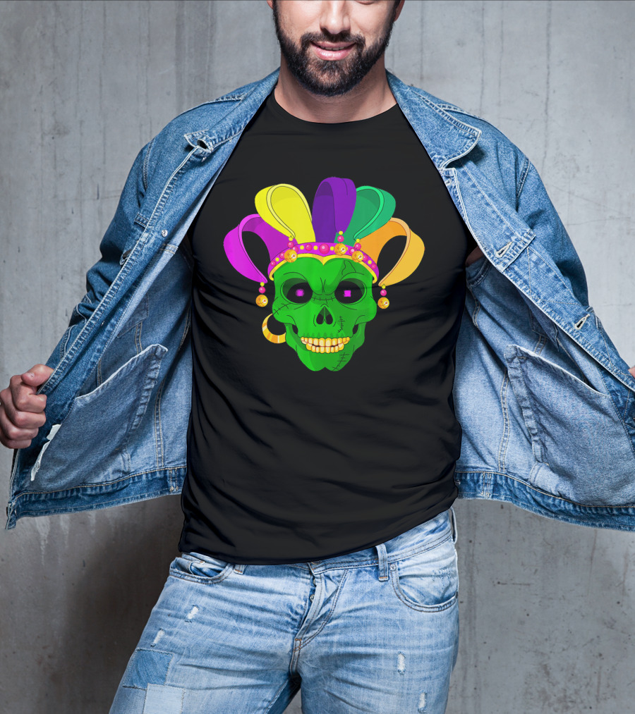 Skull Face Green Jester Hat Mardi Gras T-Shirt