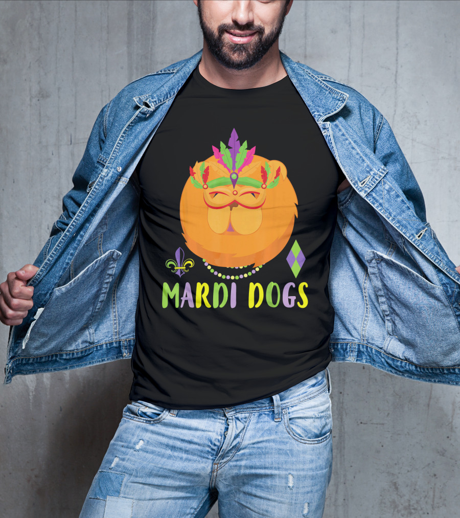 Mardi Dogs Chow Chow Costume With Beads And Mardi Gras Mask T-Shirt