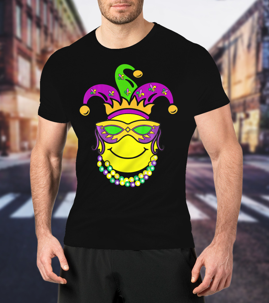Mardi Gras Emoji Jester Mask Fleur-de-Lis Beads Funny Mardi Gras Lover T-Shirt
