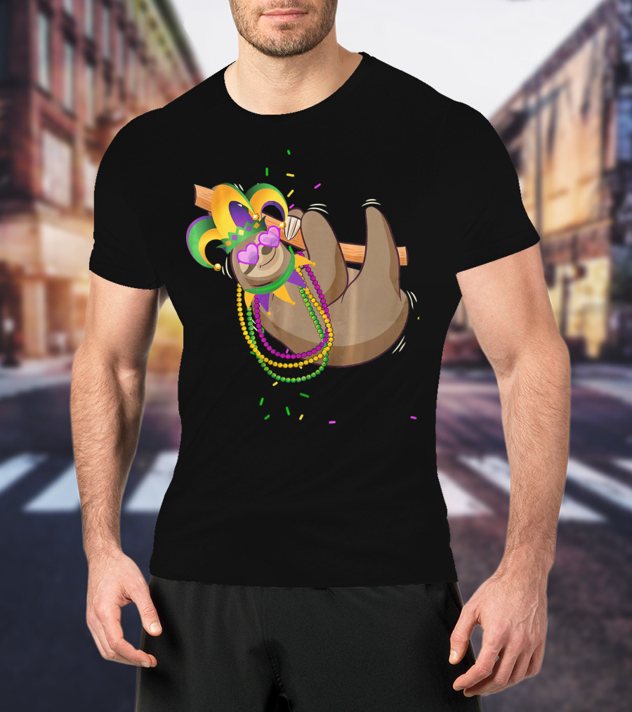 Mardi Gras Sloth Wearing Colorful Beads And Jester Mask T-Shirt