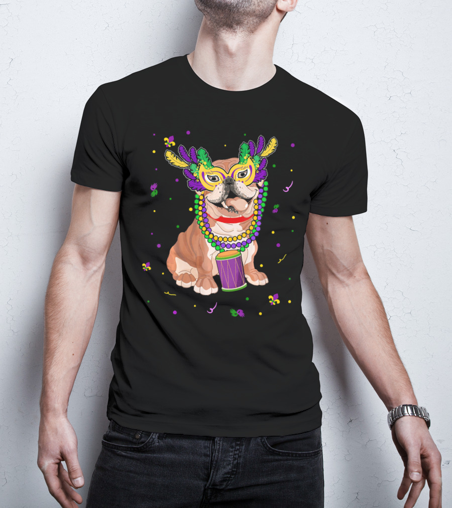 Cute Dog Mom Dog Dad English Bulldog Mardi Gras Beads And Mask T-Shirt