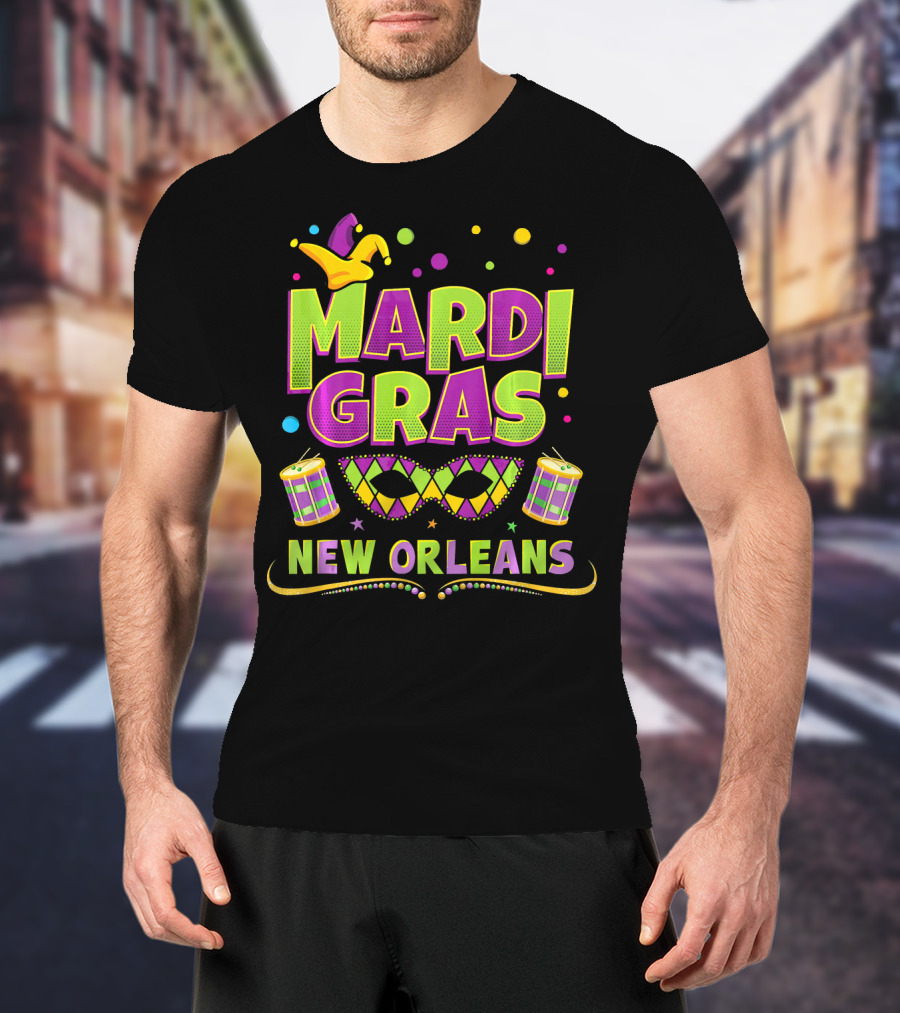 Mardi Gras New Orleans Jester Mask Drums T-Shirt