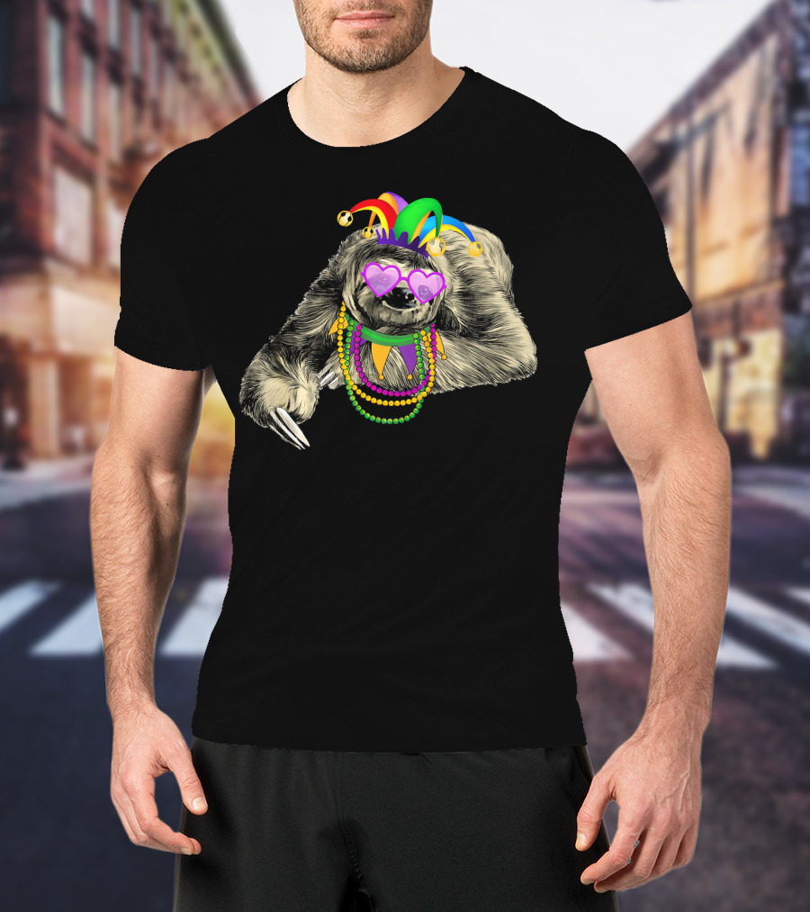 Funny Mardi Gras Jester Sloth With Beads And Mask T-Shirt