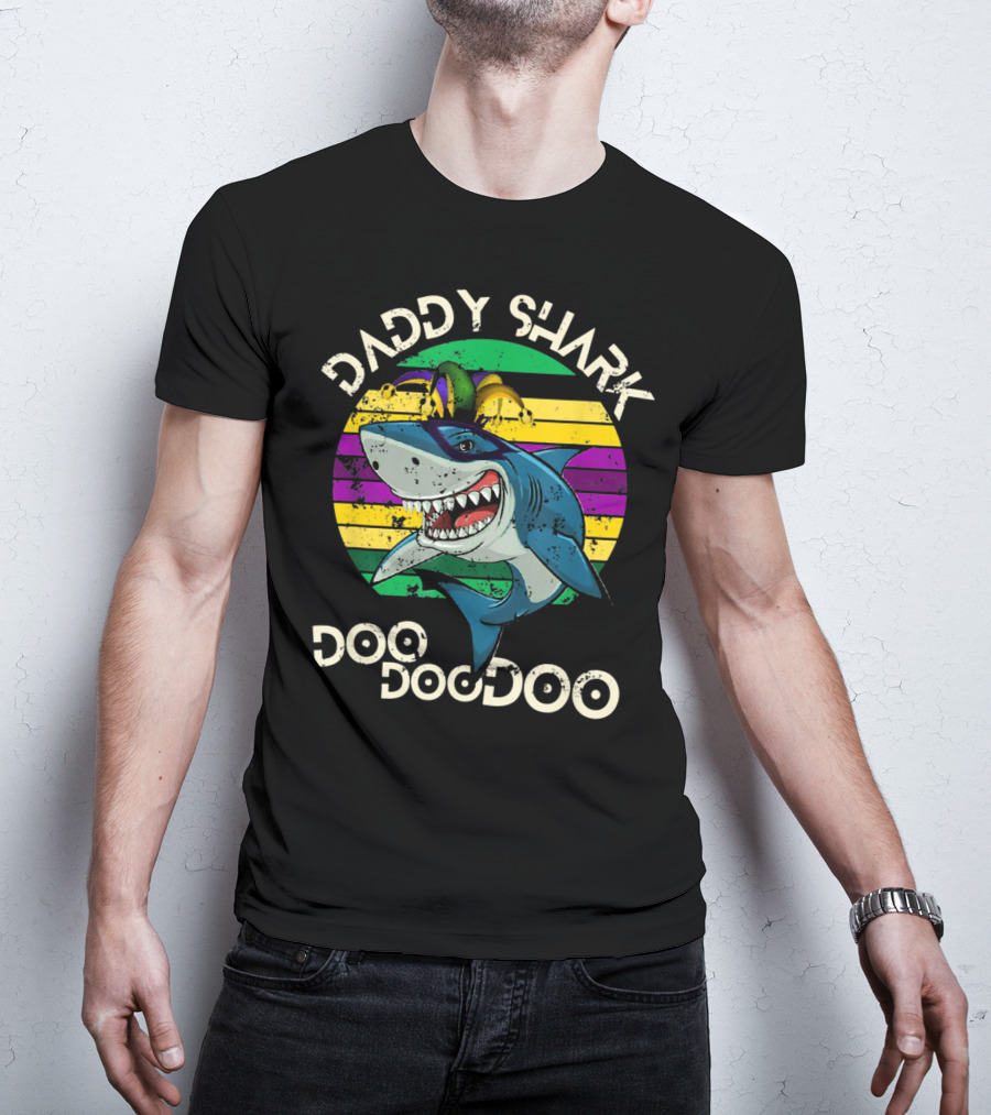 Daddy Shark Doo Doo Mardi Gras Jester Hat Retro Stripes T-Shirt