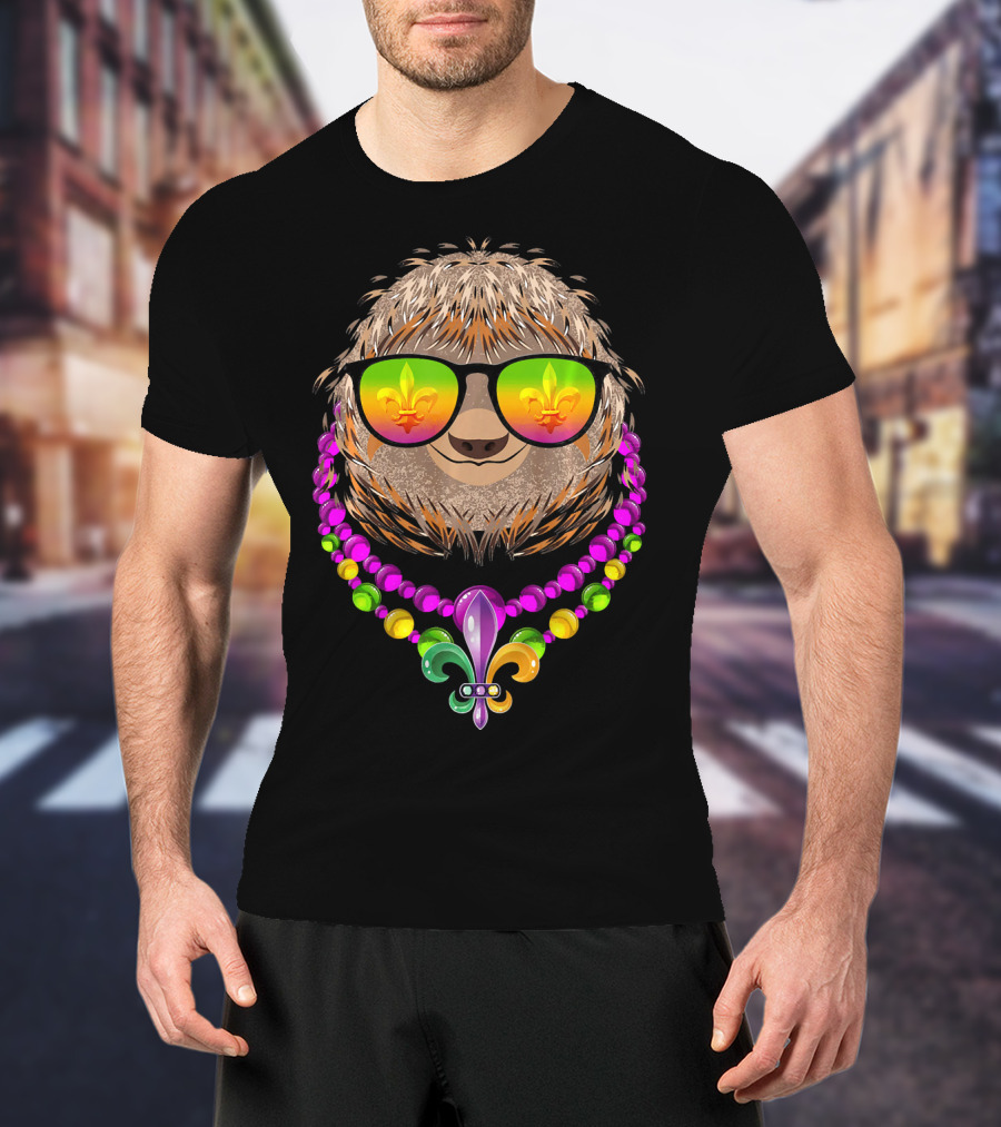 Sloth Wearing Sunglasses With Fleur De Lis And Mardi Gras Beads T-Shirt